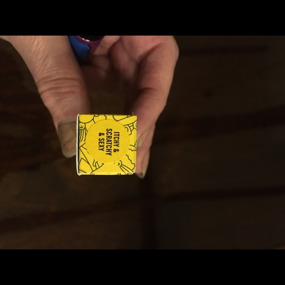 Mac lip gloss - Picture 2 of 3